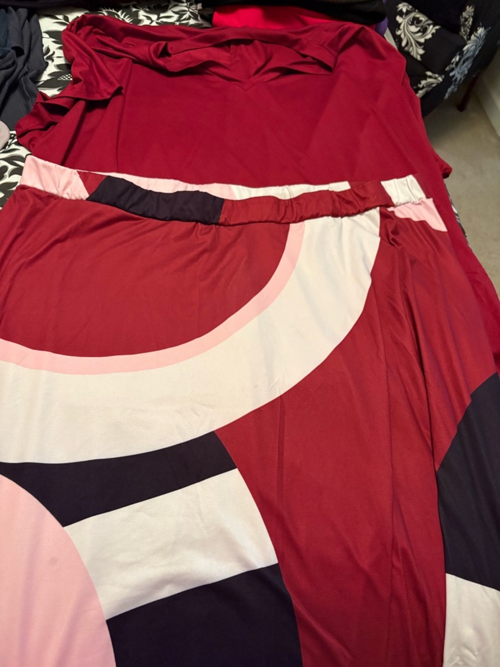 Women’s plus size skirt set